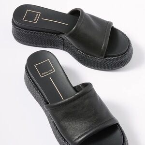 Dolce Vita Wimsyn Flatform Sandals